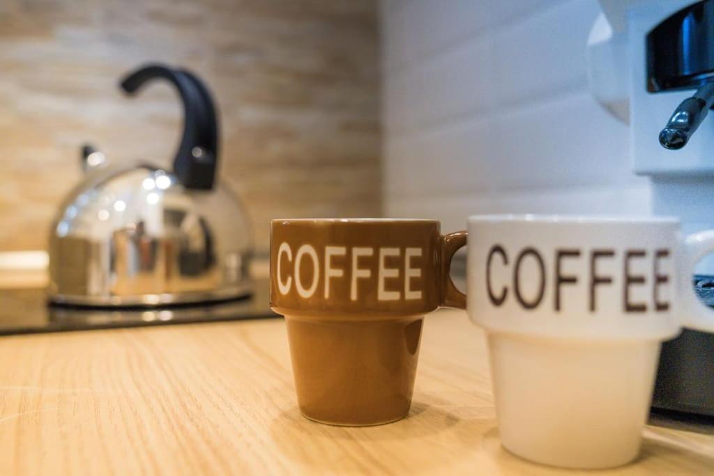 شقة Il Tempo Di Un Caffe نابولي المظهر الخارجي الصورة